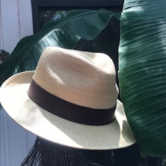 Fine Panama Hats - Picture 3 of 8